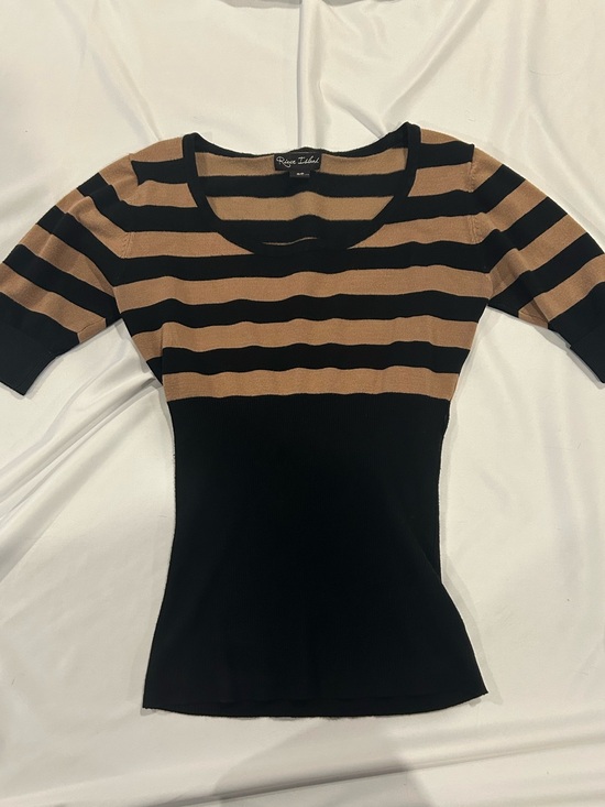 River Island Tops - 3/4 sleeve striped top